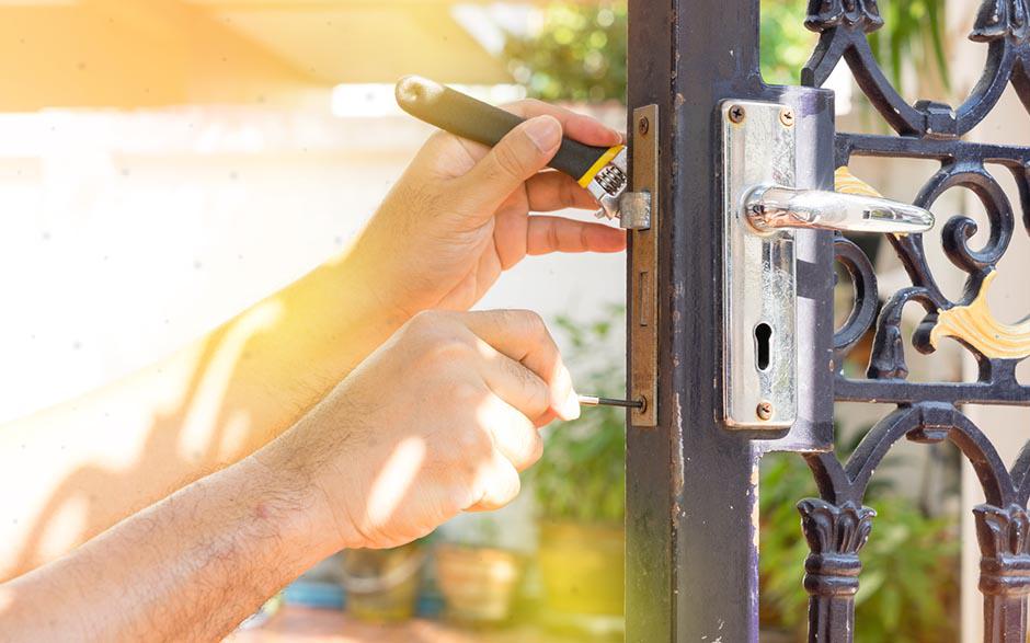 7j7 serrurier ouverture de porte Esbly